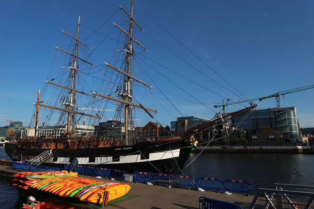 le trois-mâts jeanie johnston à dublin